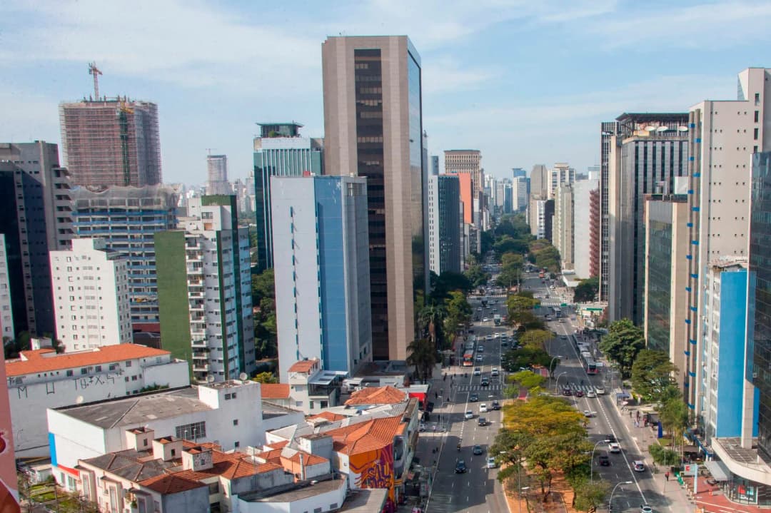 Mercado imobiliário em Pinheiros: tendências, valorização e oportunidades